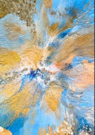 Sand and Sky by Da Winters - sand and pale blue poured acrylic feathering out from a deep blue centre